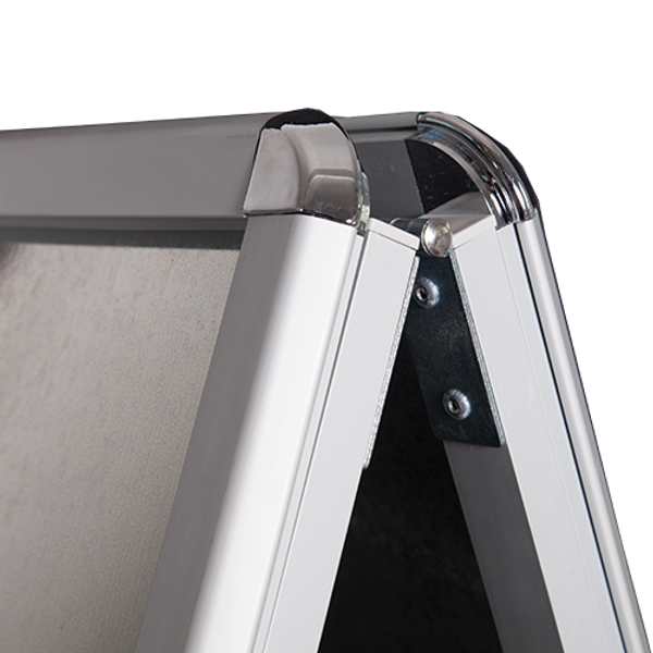 a-poster-frame-close